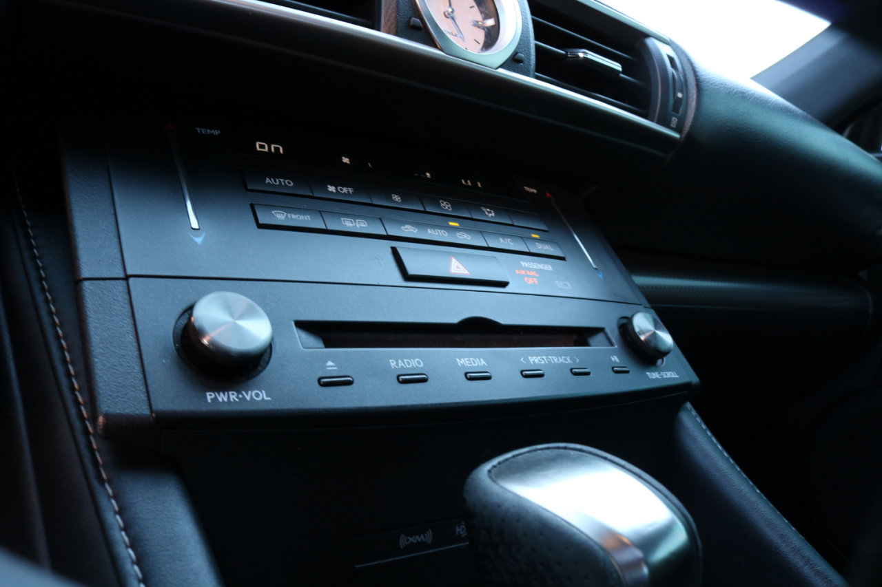 Used 2017 Lexus RC 350 F Sport image 36