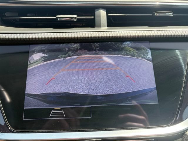 Used 2023 Buick Encore GX Select w/ Sport Touring Package FWD image 36