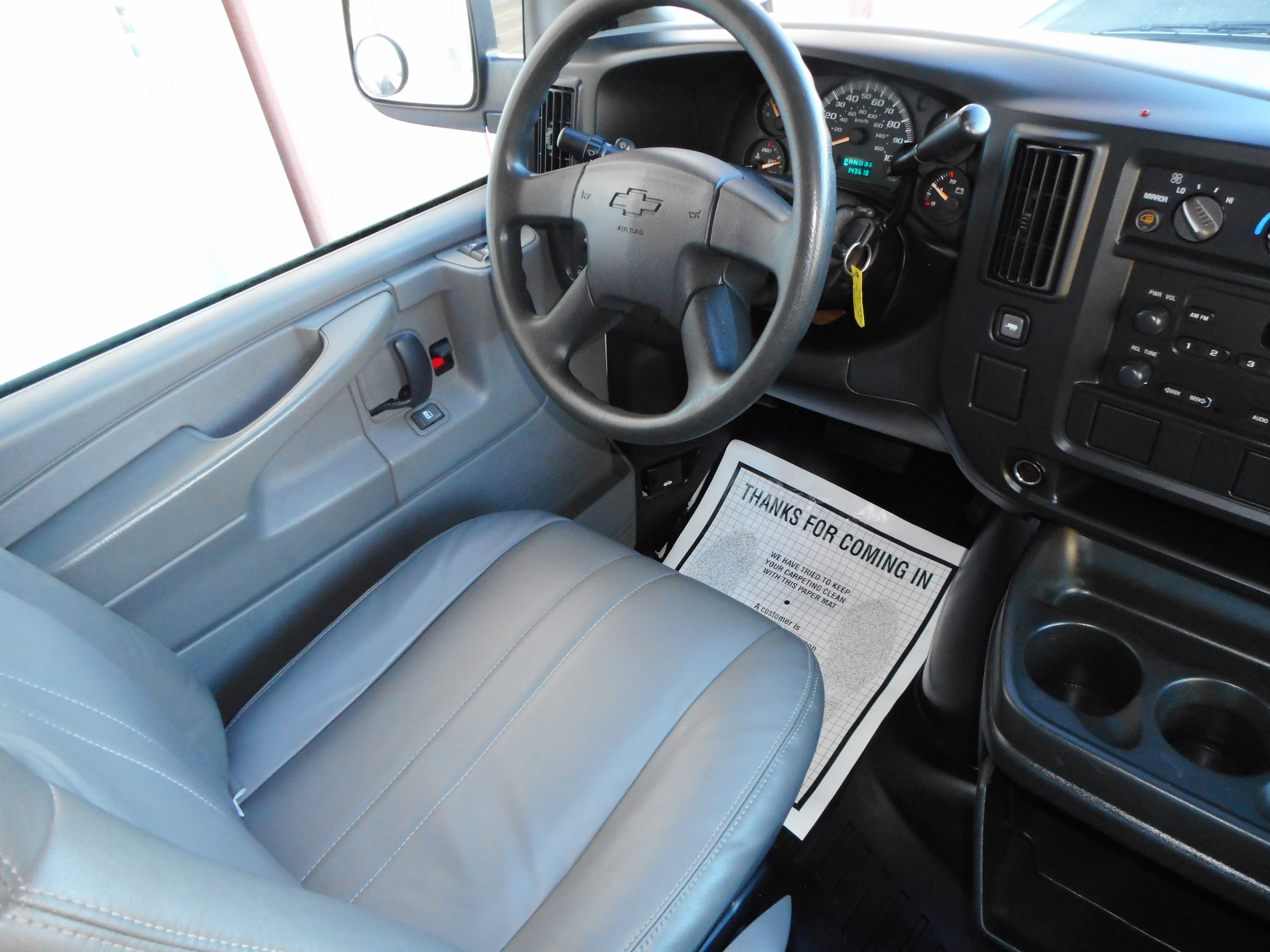 Used 2006 Chevrolet Express 2500 w/ Power and Light Package image 21