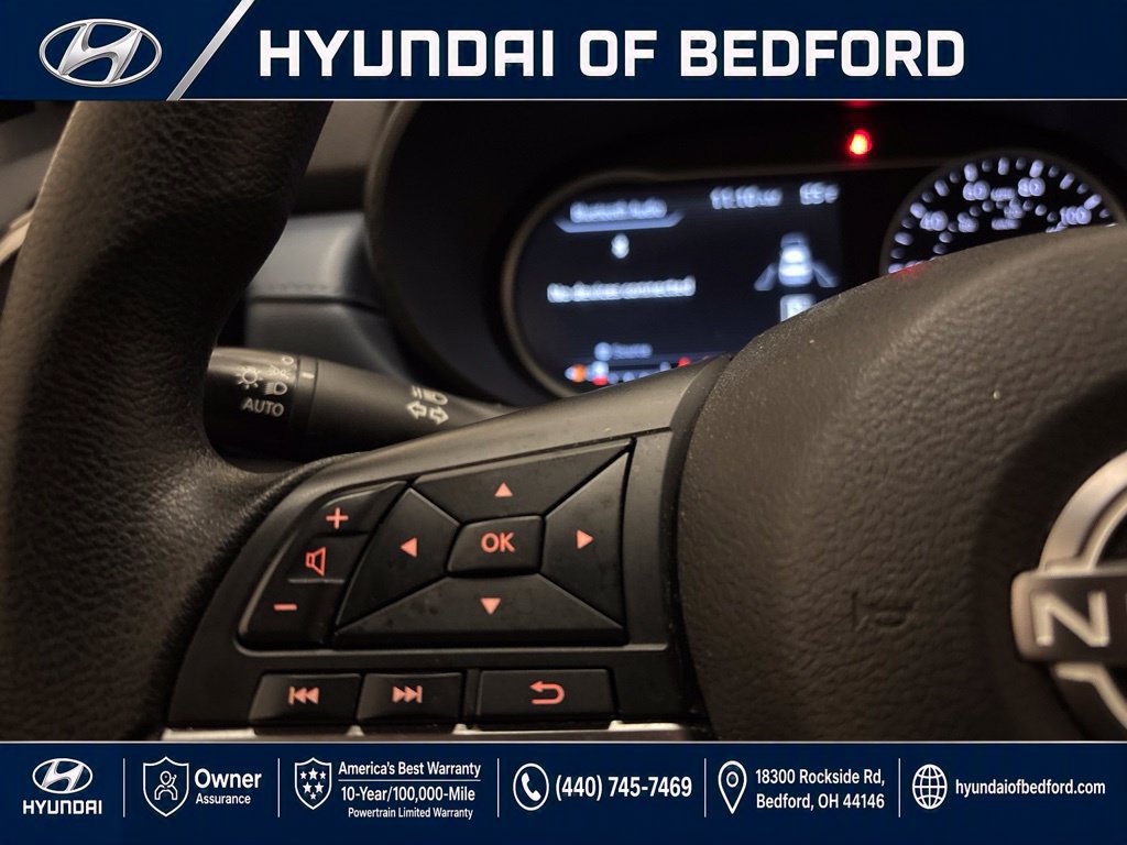Used 2025 Nissan Versa SV FWD image 20