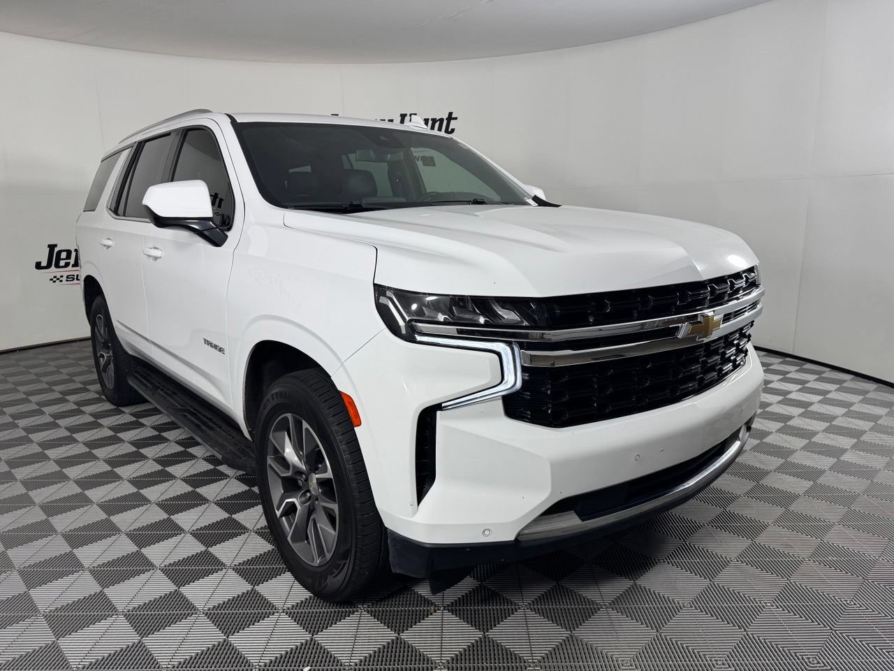 Used 2023 Chevrolet Tahoe LS w/ Driver Alert Package RWD image 6