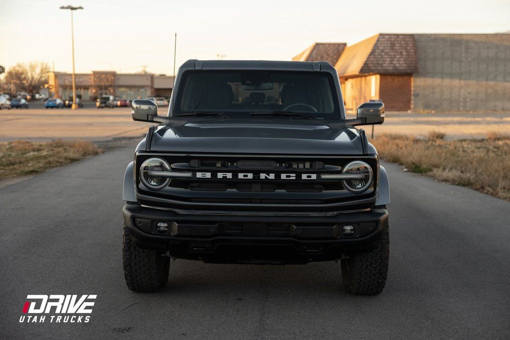 Used 2021 Ford Bronco Outer Banks image 3