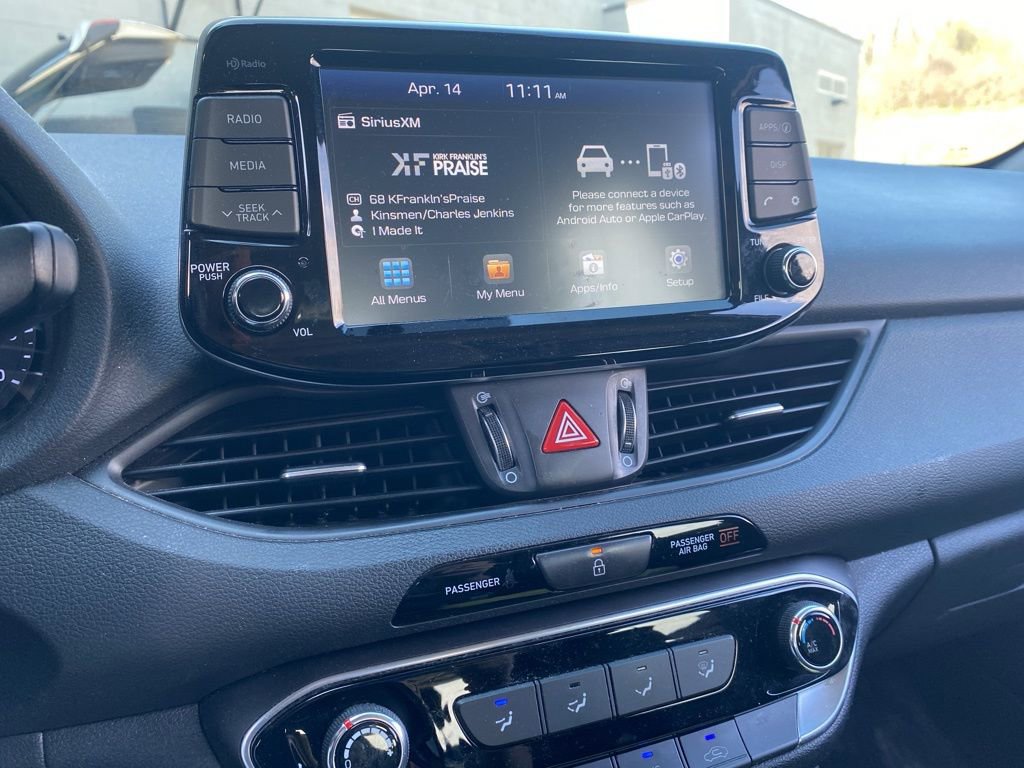 Used 2020 Hyundai Elantra GT image 11