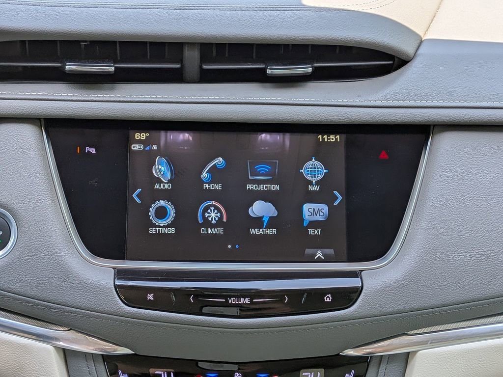 Used 2019 Cadillac XT5 Luxury image 30