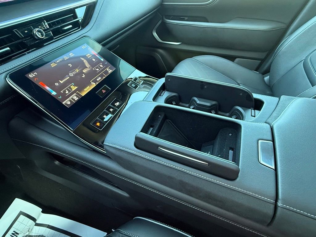 Used 2025 INFINITI QX80 Luxe image 28