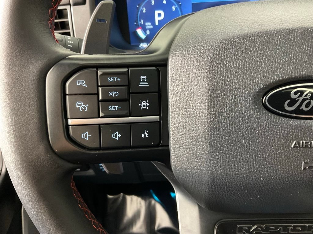 Used 2025 Ford F150 Raptor AWD/4WD image 25