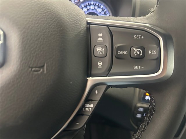 New 2026 RAM 1500 4x4 Crew Cab image 25