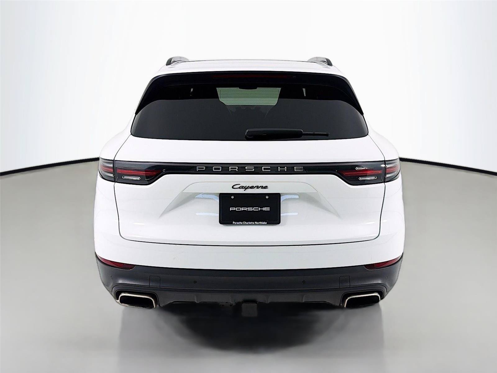 Certified 2023 Porsche Cayenne Platinum Edition AWD/4WD image 25