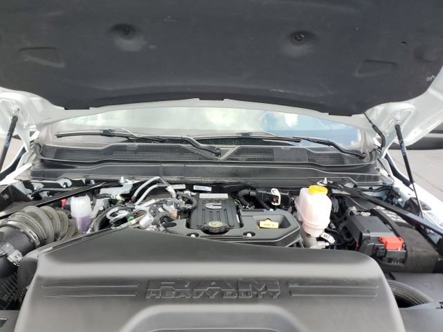 Used 2025 RAM 5500 Tradesman AWD/4WD image 11