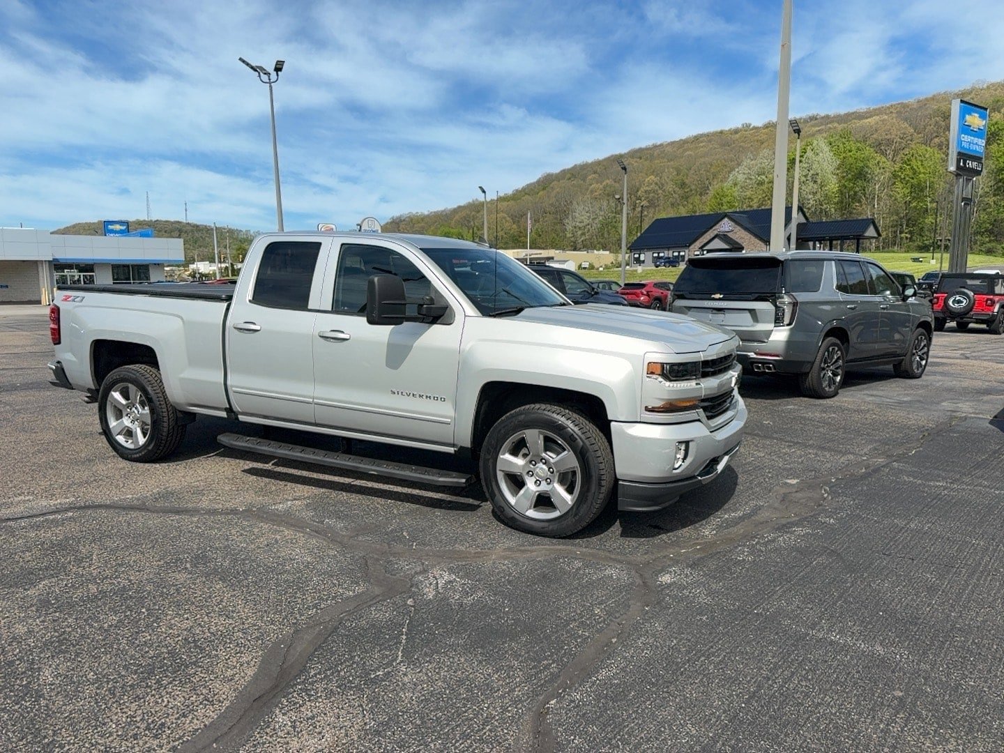 Used 2018 Chevrolet Silverado 1500 LT w/ All Star Edition AWD/4WD video 1