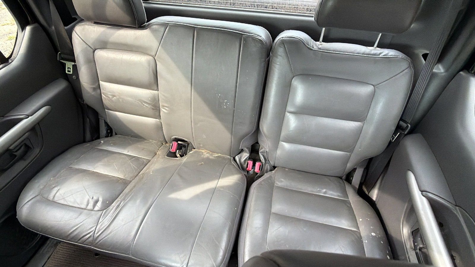 Used 2001 Ford Explorer Sport Trac 4x4 image 18