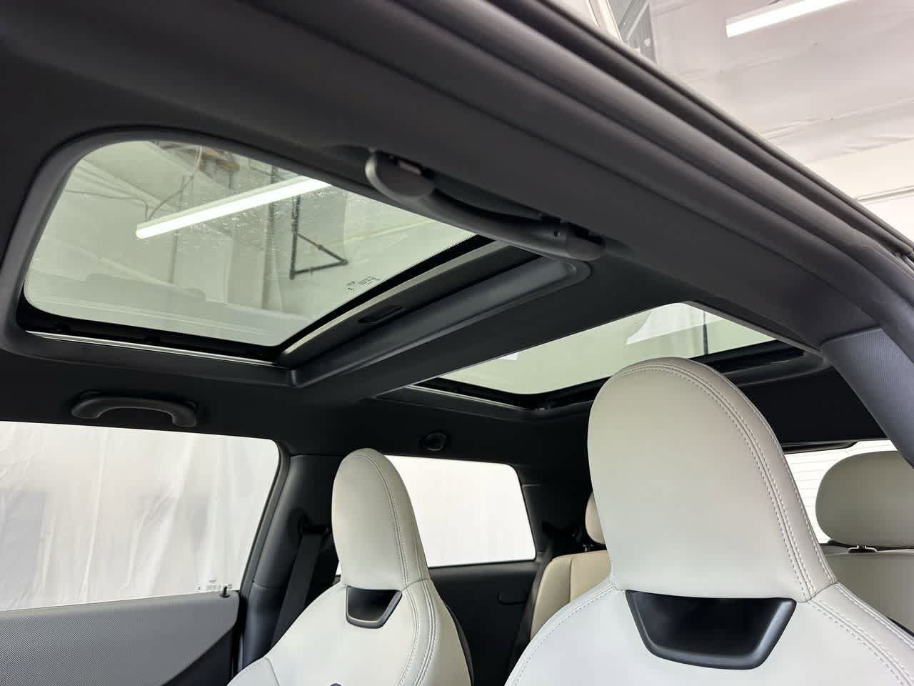 New 2025 MINI Cooper S FWD image 13