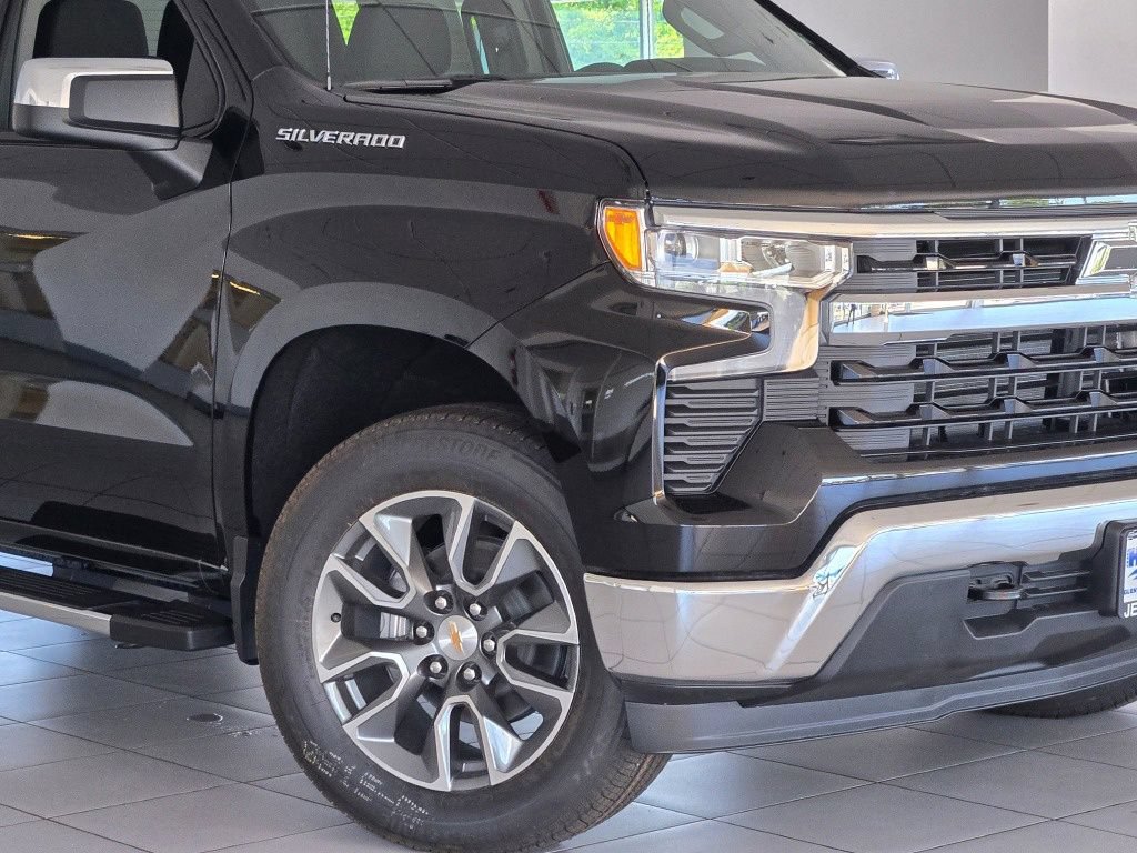 New 2026 Chevrolet Silverado 1500 LT w/ All Star Edition Plus AWD/4WD image 2