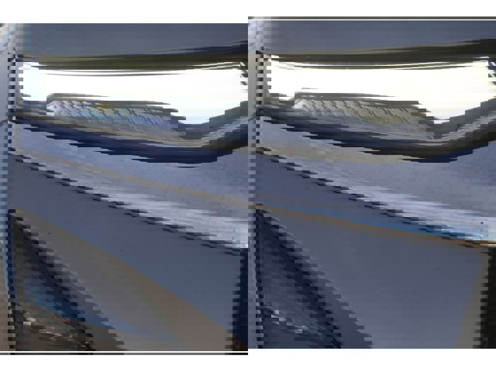 Used 2025 Chevrolet Equinox LT w/ Convenience Package II image 7