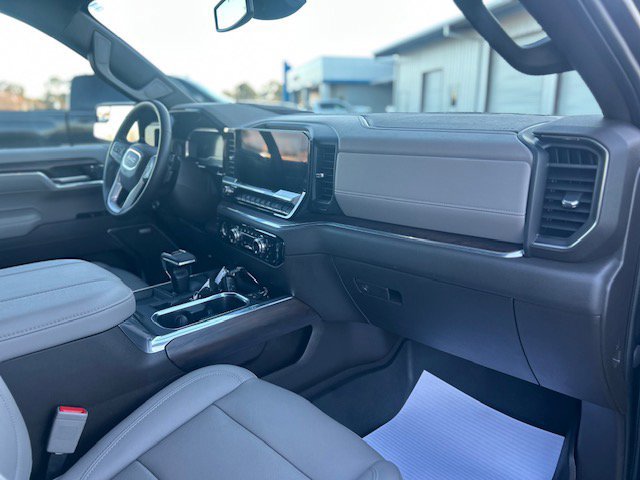 Used 2023 GMC Sierra 1500 SLT w/ SLT Premium Package image 12