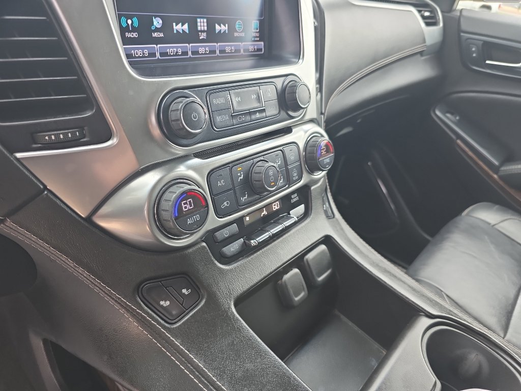 Used 2017 Chevrolet Suburban LT RWD image 9