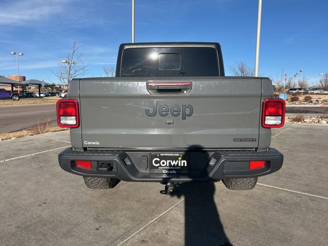 Used 2020 Jeep Gladiator Sport w/ Quick Order Package 24S image 8