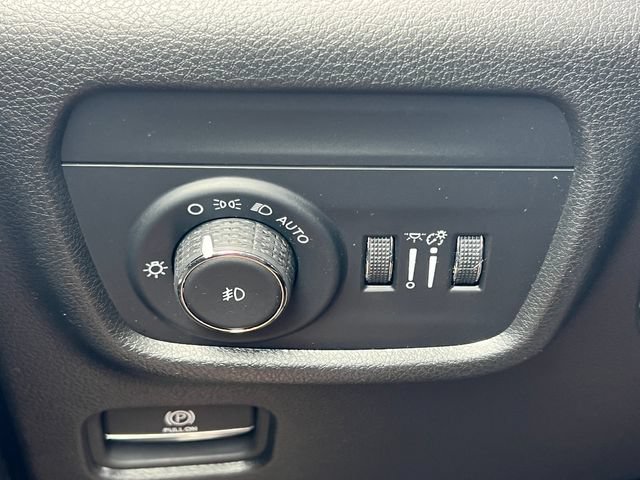 Certified 2024 Jeep Grand Cherokee Limited AWD/4WD image 20