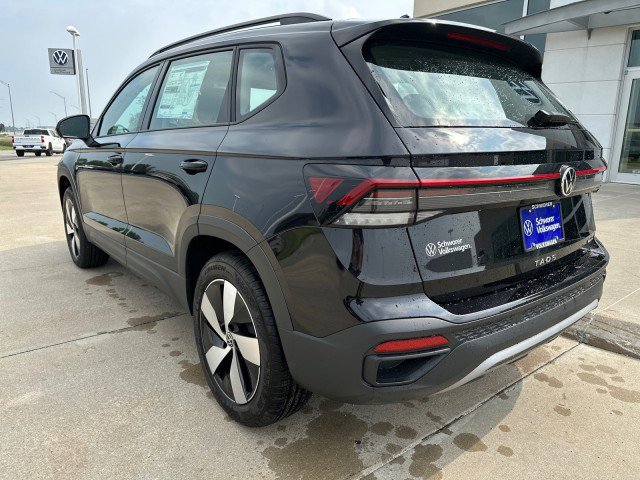 New 2025 Volkswagen Taos S image 9