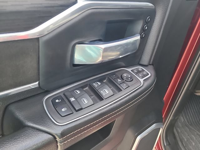 Used 2023 RAM 2500 Laramie AWD/4WD image 18