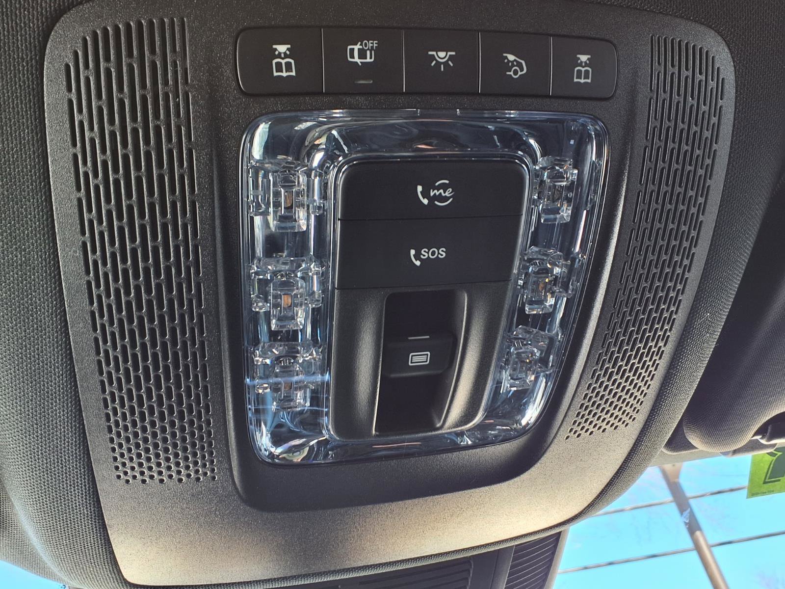 Used 2025 Mercedes-Benz GLE 450e BASE 4MATIC image 27