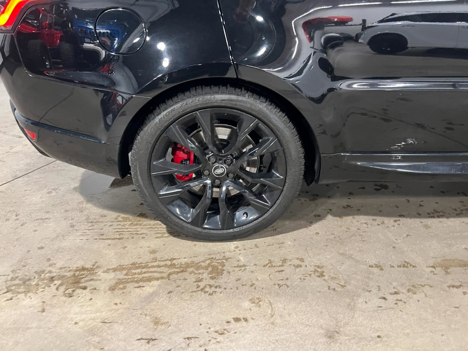 Used 2022 Land Rover Range Rover Sport HST AWD/4WD image 45