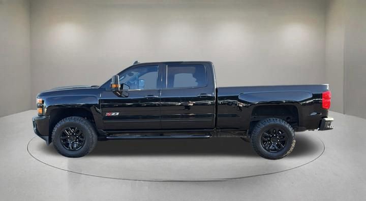 Used 2019 Chevrolet Silverado 2500 LTZ w/ Duramax Plus Package AWD/4WD image 5