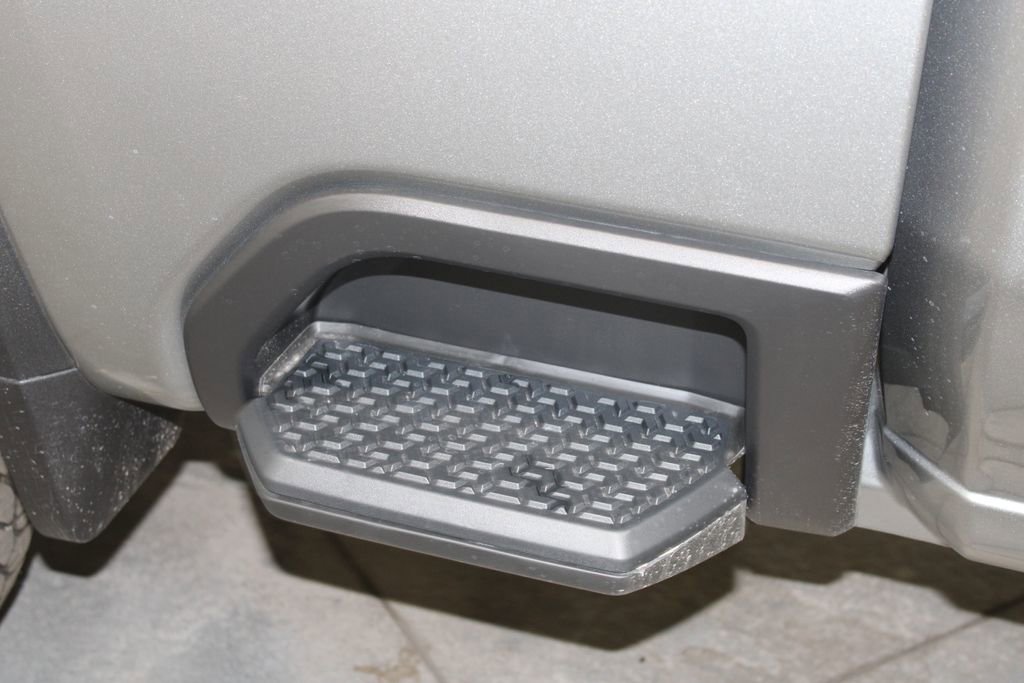 New 2026 Chevrolet Silverado 2500 Custom w/ Custom Value Package image 13