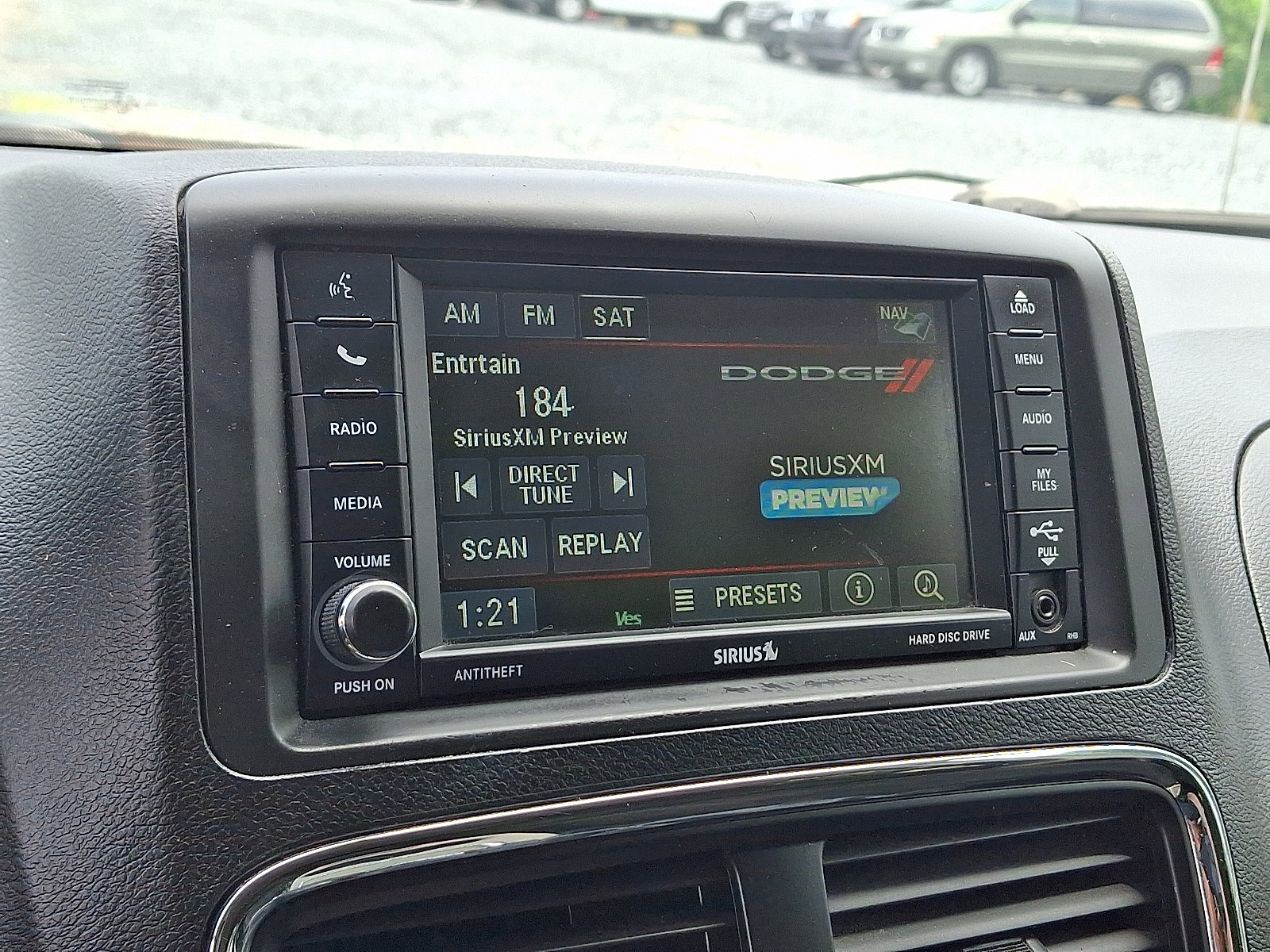 Used 2013 Dodge Grand Caravan Crew w/ Entertainment Group 1 image 19