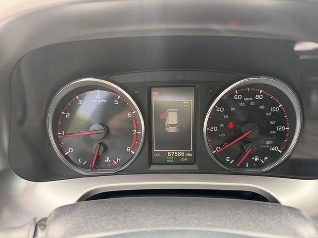 Used 2018 Toyota RAV4 SE w/ Power Extra Value Package FWD image 17