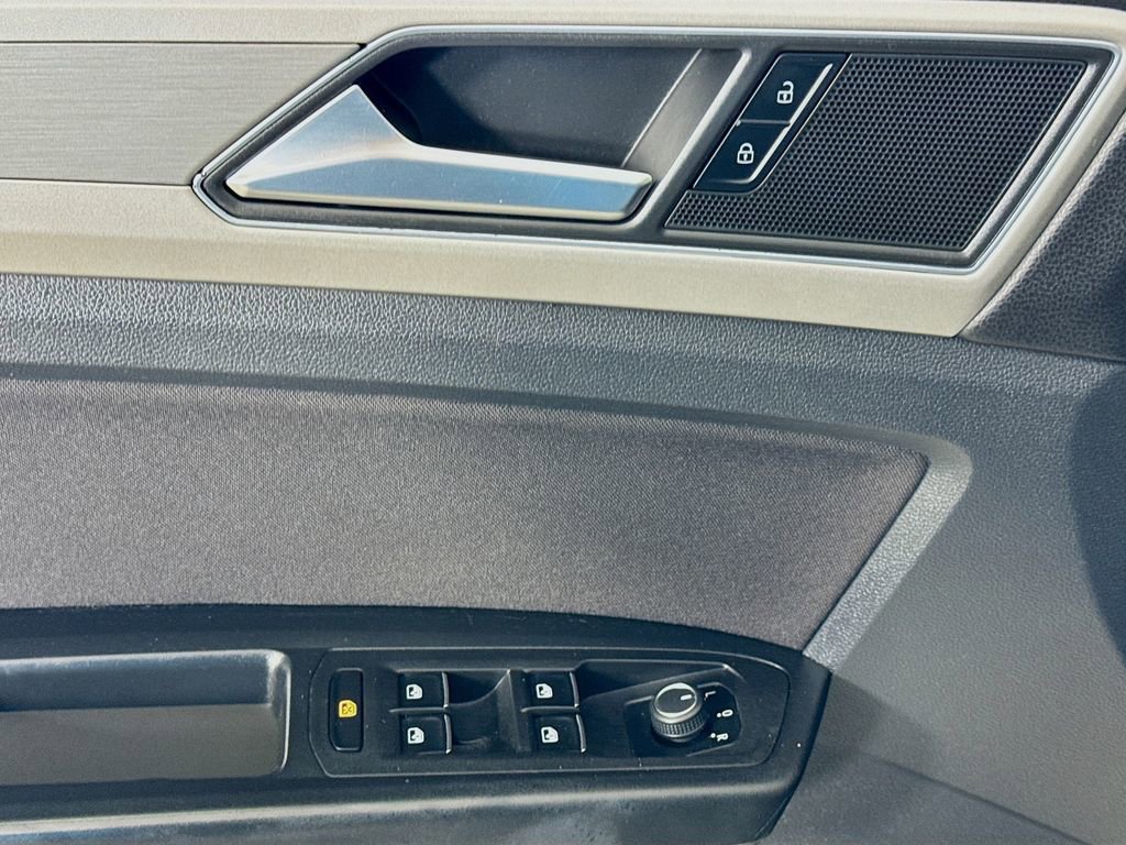 Used 2018 Volkswagen Atlas S image 21