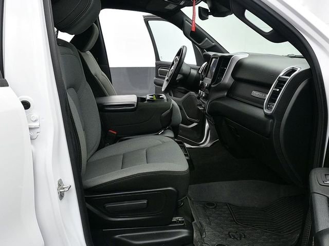 Used 2024 RAM 1500 Big Horn image 10