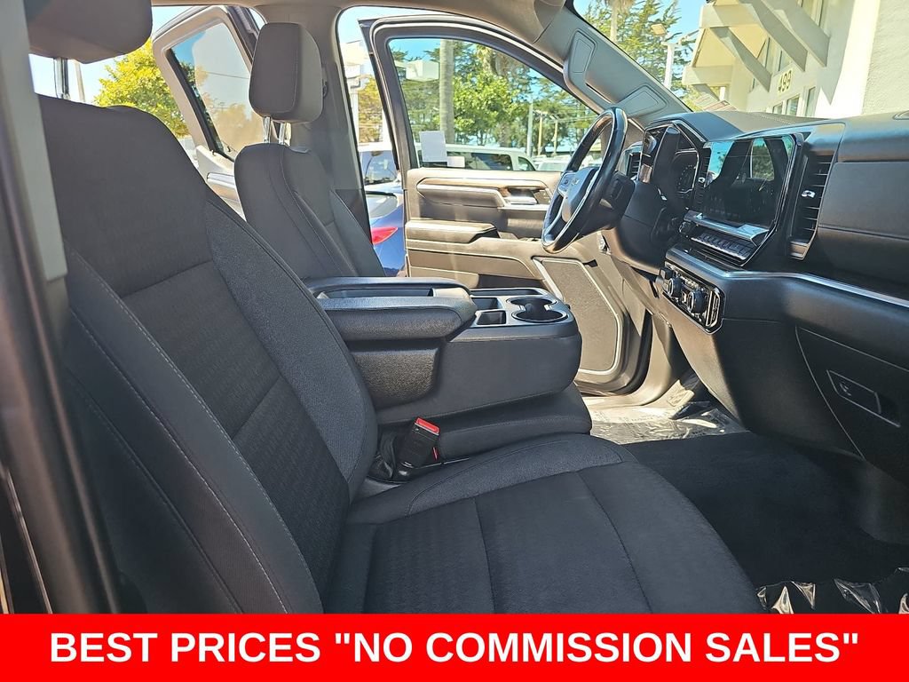 Used 2022 Chevrolet Silverado 1500 RST AWD/4WD image 10