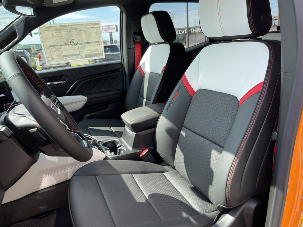 New 2026 GMC Canyon AT4X image 16