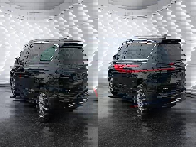 New 2026 Chrysler Pacifica Select image 20