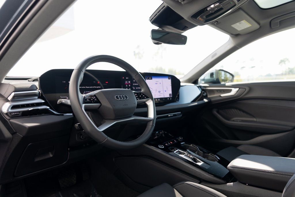 Used 2025 Audi A5 2.0T Premium Plus w/ Premium Plus image 5