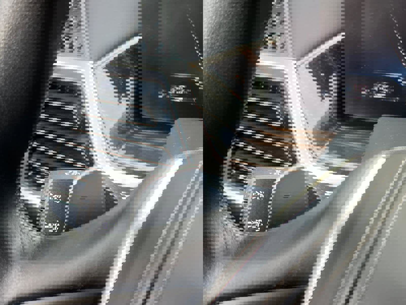 Used 2025 BMW X5 xDrive50e image 19