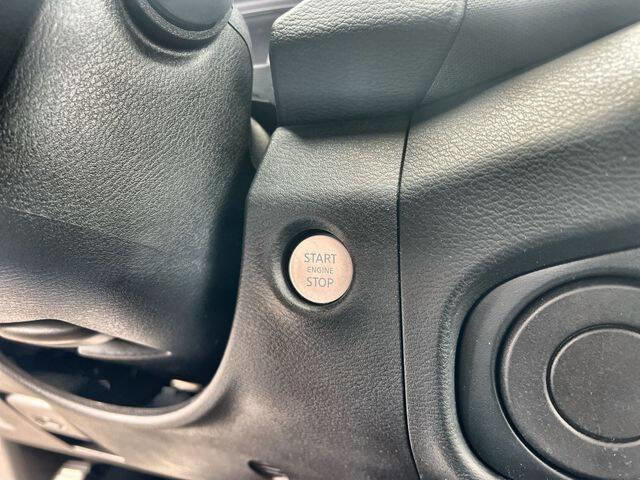Used 2022 Nissan Frontier S w/ Technology Package RWD image 16