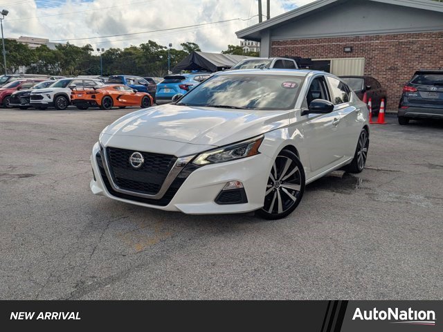 Used 2021 Nissan Altima 2.5 SR w/ SR Premium Package