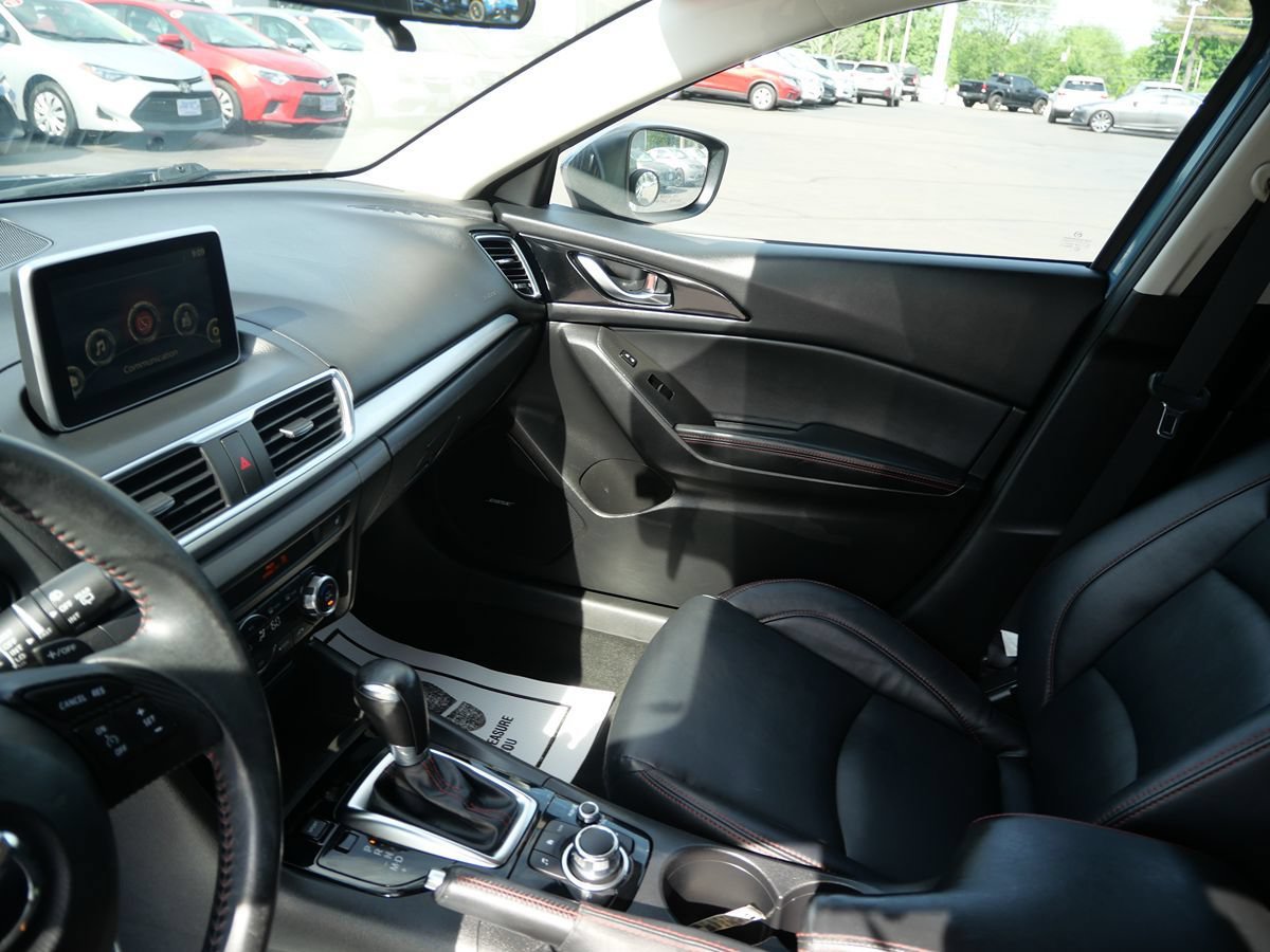 Used 2014 MAZDA MAZDA3 s Touring FWD image 13