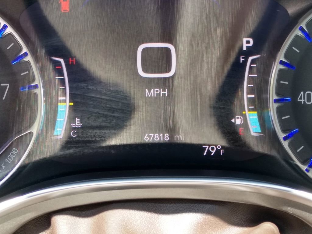 Used 2019 Chrysler Pacifica Touring-L Plus w/ Advanced Safetytec Group FWD image 34