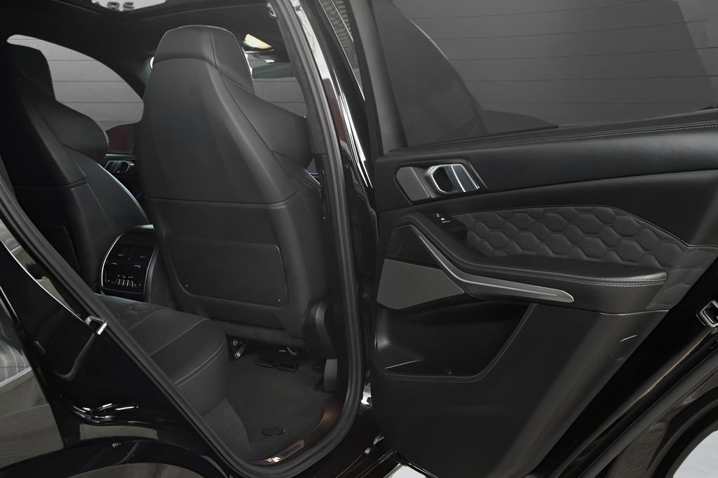 Used 2023 BMW X5 M w/ Executive Package image 35