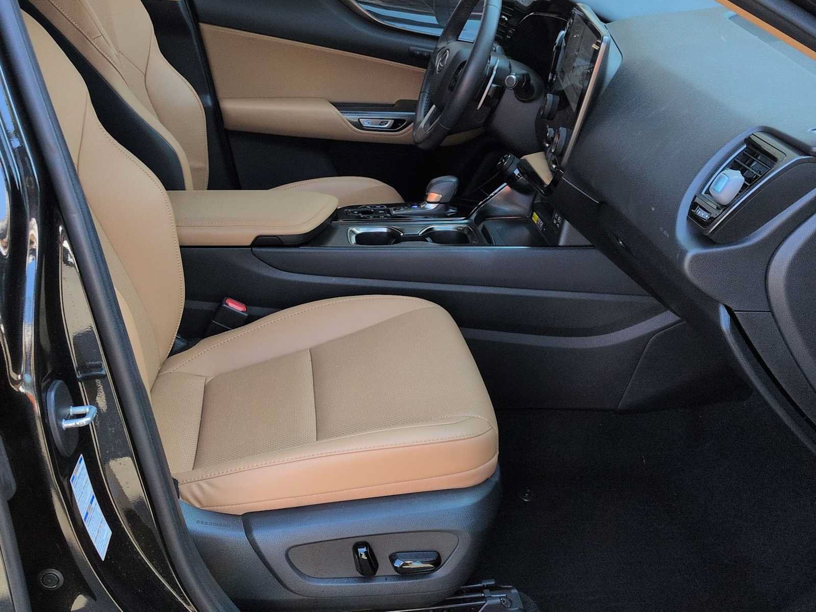 Used 2022 Lexus NX 350 AWD image 24