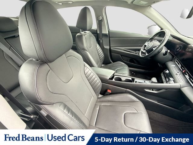 Used 2023 Hyundai Elantra Limited image 29