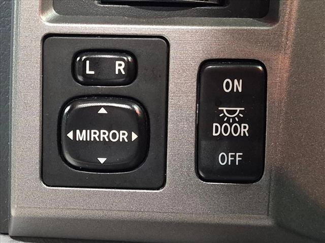 Used 2017 Toyota Sequoia SR5 w/ Premium Package AWD/4WD image 11