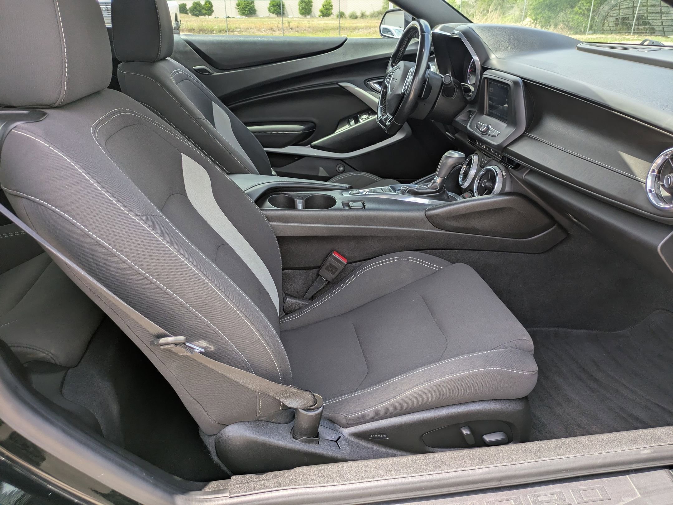 Used 2018 Chevrolet Camaro LT w/ RS Package image 19