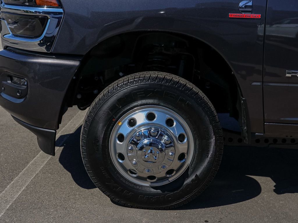New 2026 RAM 3500 Laramie w/ Max Tow Package AWD/4WD image 11