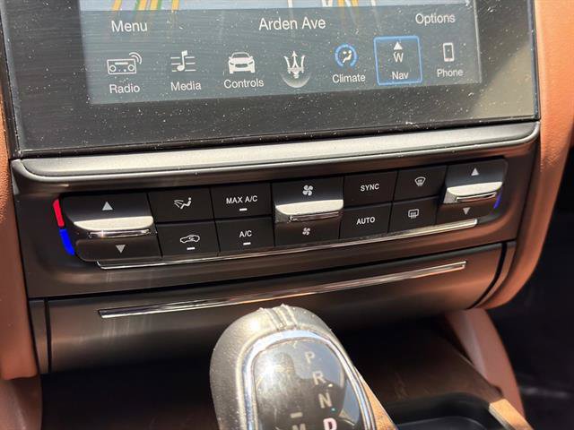 Used 2018 Maserati Quattroporte S GranLusso Q4 AWD/4WD image 28