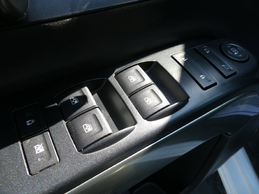 Certified 2019 Chevrolet Silverado 1500 LT AWD/4WD image 22