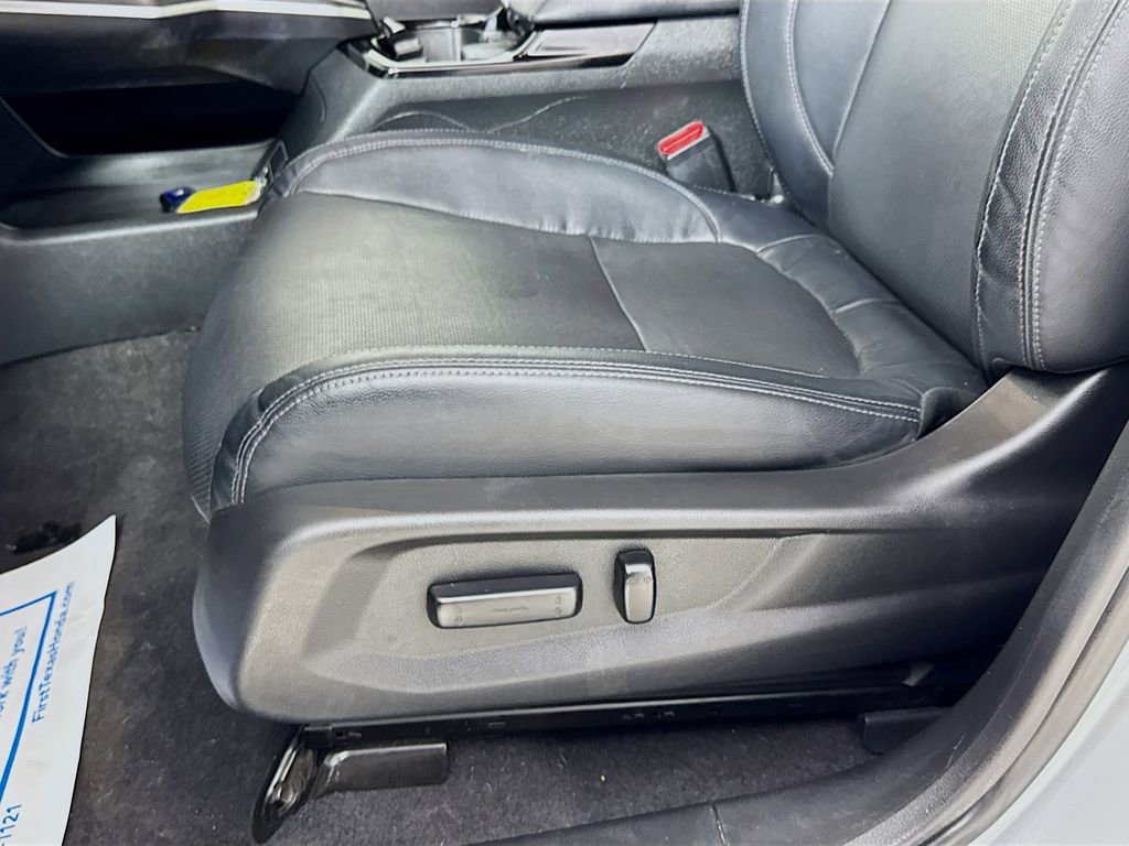 Used 2020 Honda Clarity Touring image 24